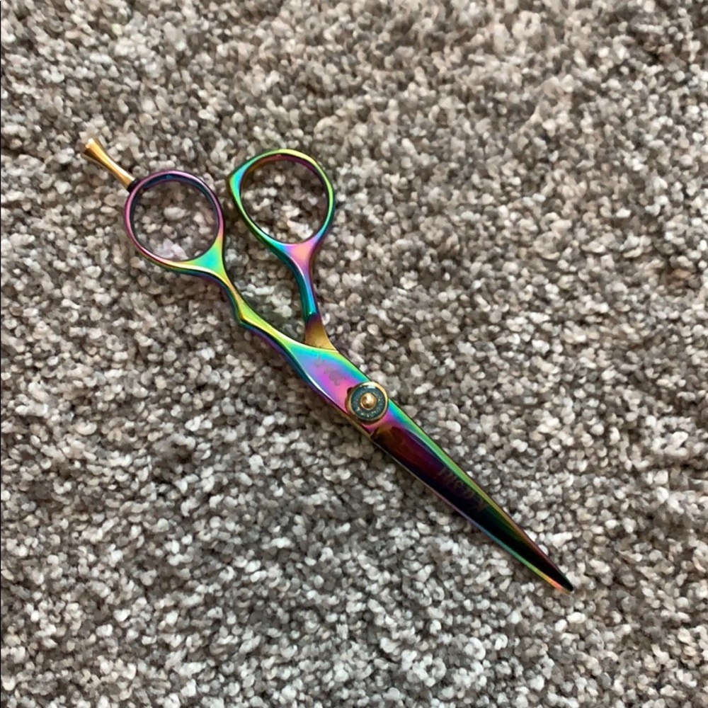 Professional cutting shears 5.5 inches